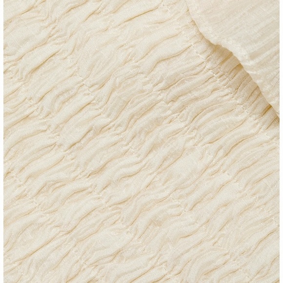 NWT En Saison Cropped Smocked Top, S - Picture 7 of 7